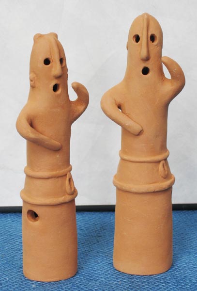 夢職人の踊る男女の埴輪